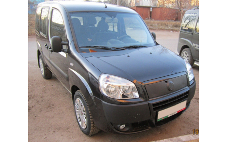 Зимняя накладка на решетку Fiat Doblo