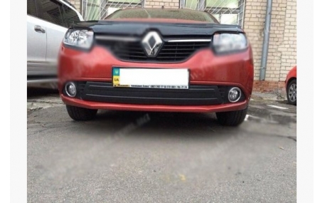 Зимняя накладка на решетку Renault Sandero