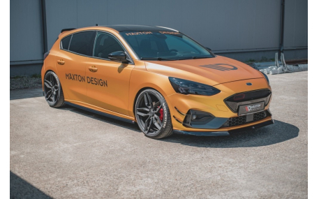 Накладки на пороги Ford Focus MK4