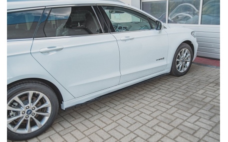 Накладки на пороги Ford Mondeo MK5