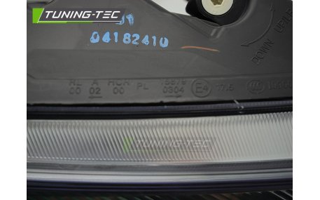 Фара передняя Opel Astra J 2009-2015