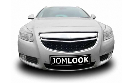 Решетка радиатора Opel Insignia 2008-2012
