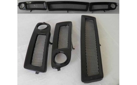 Решетки бампера AUDI A6 C5