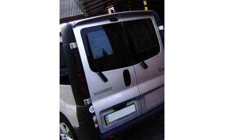 Спойлер Opel Vivaro