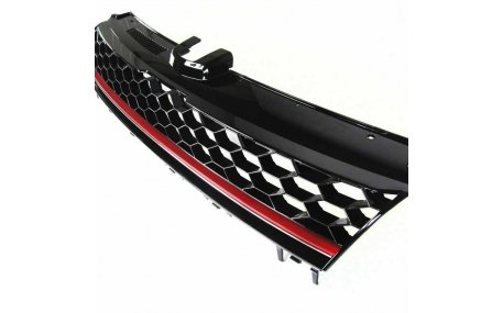 Решетка радиатора Volkswagen Golf 7 2012-2017