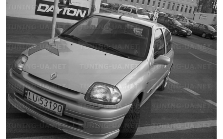 Накладка передняя Renault Clio