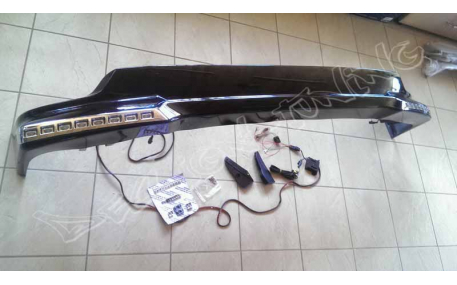 Накладка передняя Toyota Land Cruiser 200