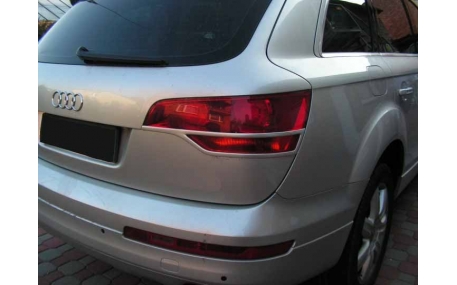 Ресницы AUDI Q7