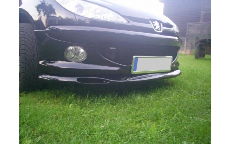 Накладка передняя Peugeot 206