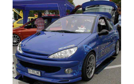 Накладка передняя Peugeot 206