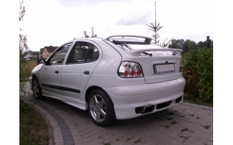 Спойлер Renault Megane