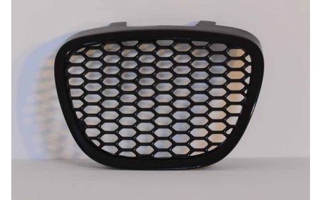 Решетка радиатора Seat