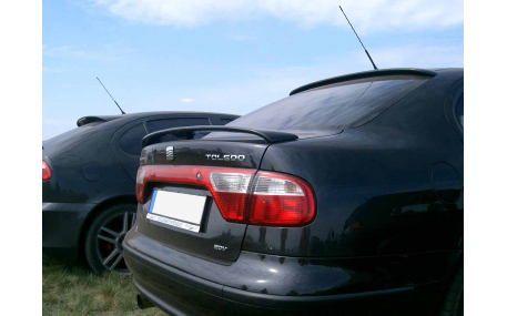 Спойлер Seat Toledo