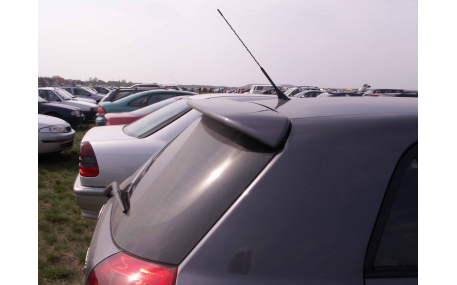 Спойлер Toyota Corolla