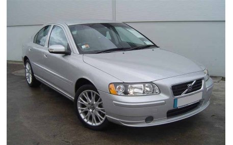 Накладка передняя Volvo S60