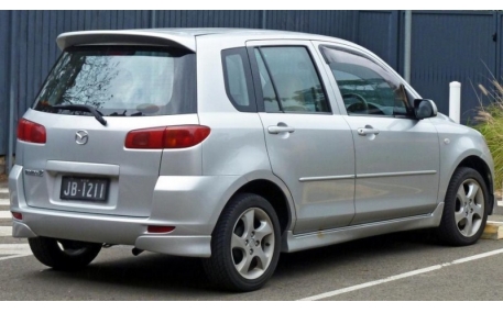 Спойлер Mazda 2