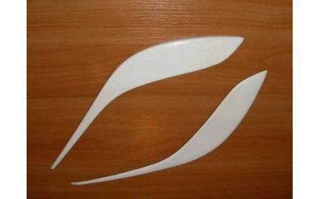 Ресницы Opel Vivaro