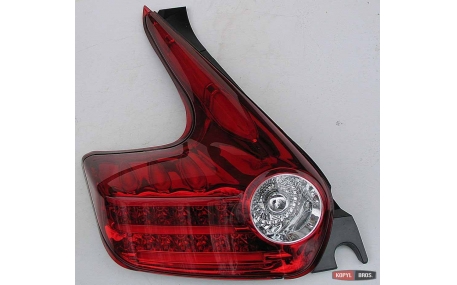 Фонари задние Nissan Juke