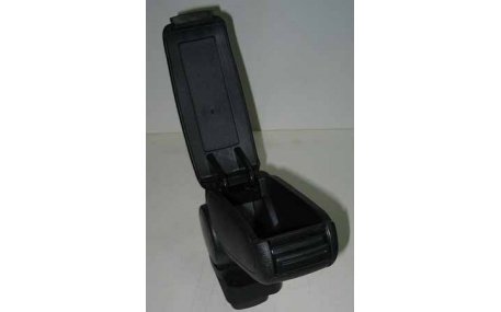 Подлокотник Suzuki Swift