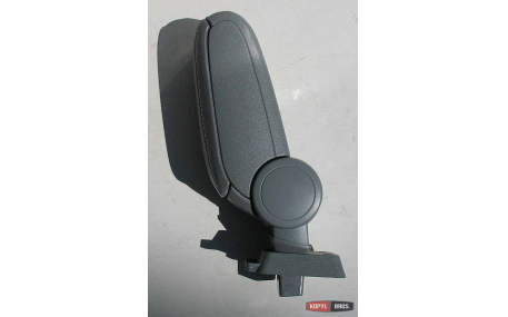 Подлокотник Nissan Tiida