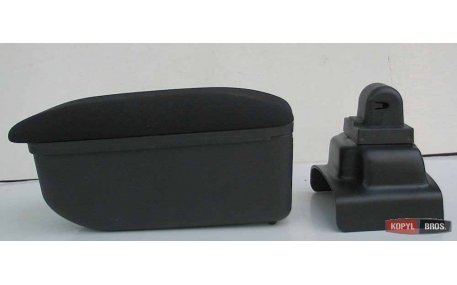 Подлокотник Skoda Rapid