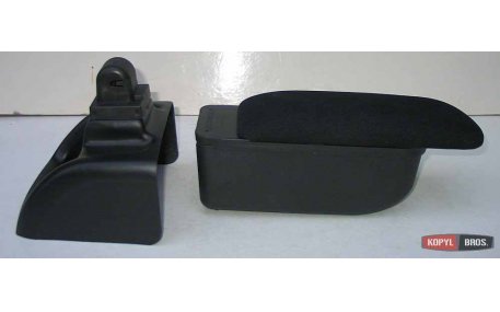 Подлокотник Ford Focus MK2