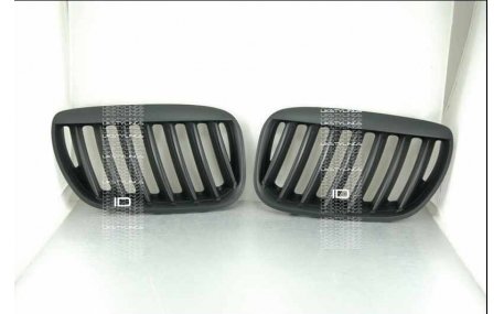 Решетка радиатора BMW X5 E53 2004-2006