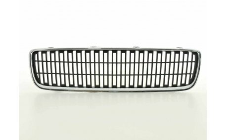 Решетка радиатора Volvo V70