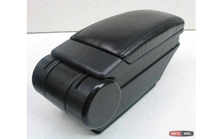 Подлокотник Toyota Yaris