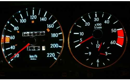 Шкалы приборов Mercedes E-class W124