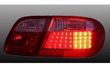 Фонари задние Mercedes E-class W210