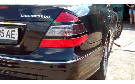 Фонари задние Mercedes E-class W211 2002-2006