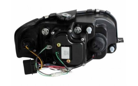 Фары передние AUDI A3 8P 2003-2008