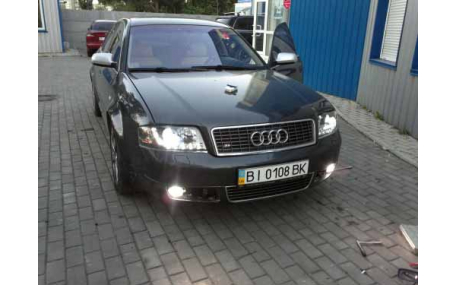 Фары передние AUDI A6 C5 2001-2004