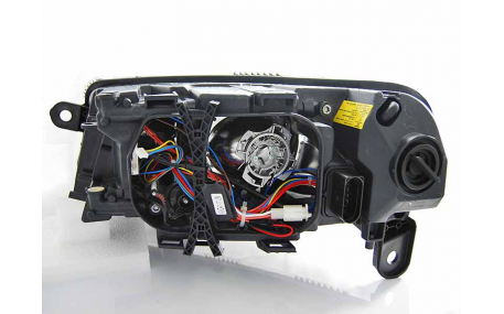 Фары передние AUDI A6 C6