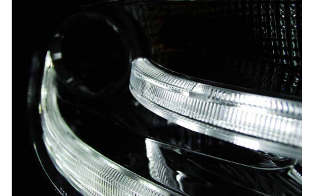 Фары передние AUDI A4 B8 2008-2012