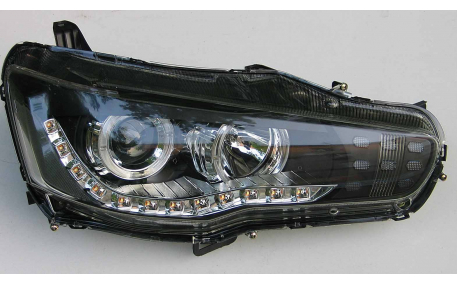 Фары передние Mitsubishi Lancer X