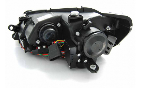 Фары передние Volkswagen Jetta