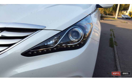 Фары передние HYUNDAI Sonata