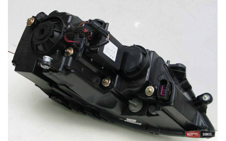 Фары передние Volkswagen Jetta