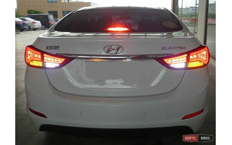 Фонари задние HYUNDAI Elantra MD