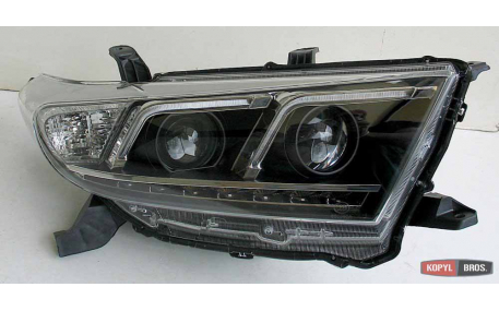 Фары передние Toyota Highlander 2010-2013
