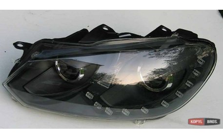 Фары передние Volkswagen Golf 6