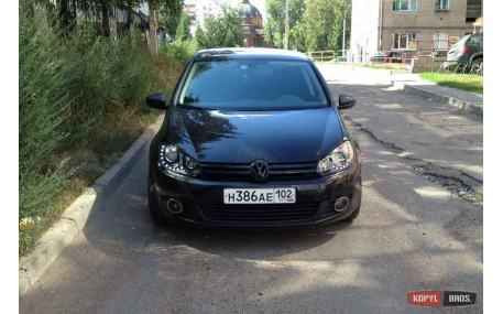 Фары передние Volkswagen Golf 6