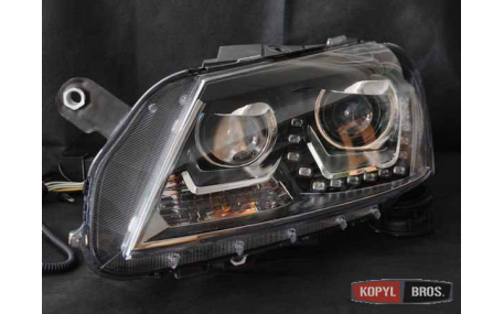 Фары передние Volkswagen Passat B7