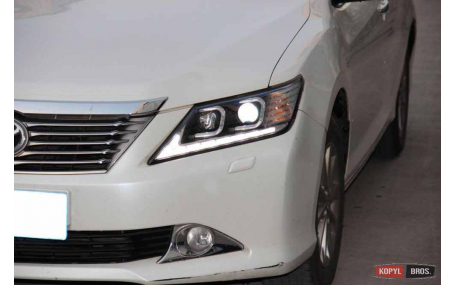 Фары передние Toyota Camry V50