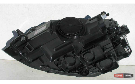 Фары передние Volkswagen Golf 7 2012-2017