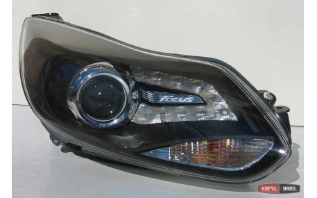 Фары передние Ford Focus MK3 2011-2014