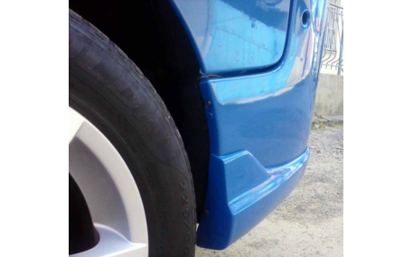 Накладка задняя Opel Vivaro