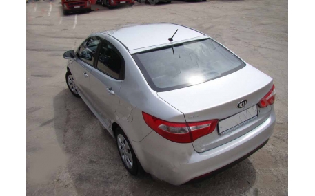 Спойлер Kia Rio